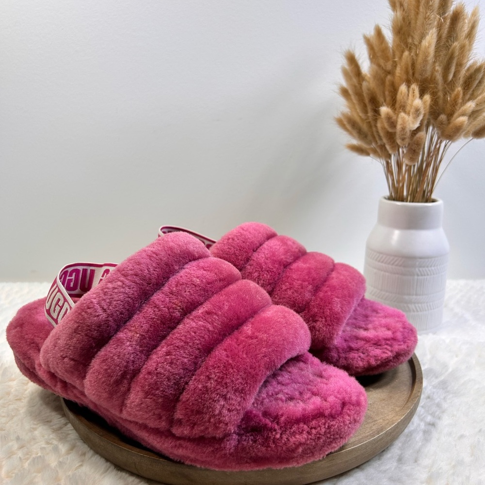 UGG Fluff Yeah Slide Sandals Pink Sheepskin Fur Cozy Size 8 Platform Slippers - Picture 2 of 8